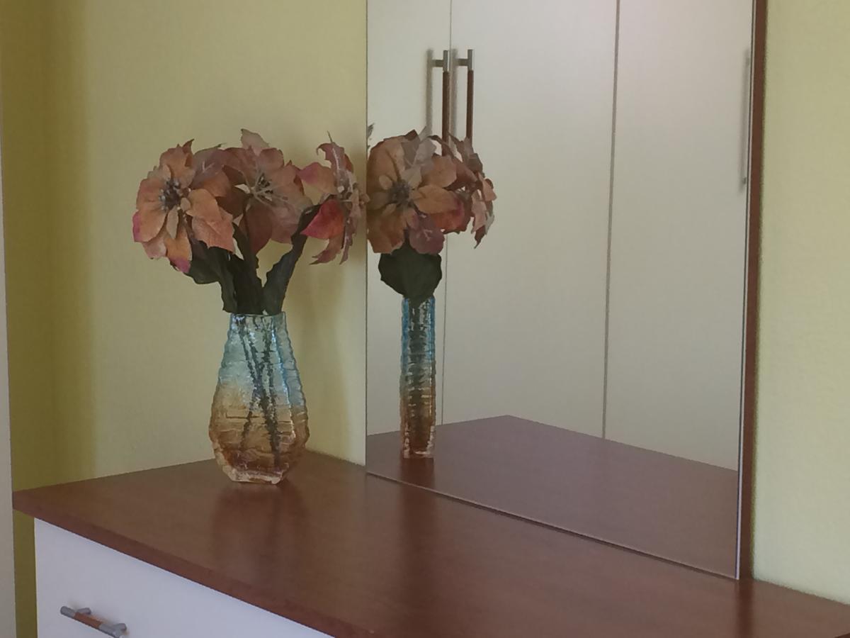 Bed and Breakfast Friends House Тирана Екстер'єр фото
